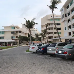 Brisas Boulevard Kukulcan Km. 19, Zona Hotelera Apartment