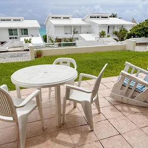 Brisas & Ocean Front Vacation Zona Hotelera Apartment