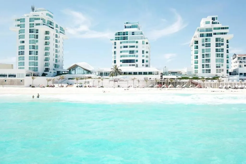 Ocean Front, Beautifull Beach, Studio 3C Cancun Apartment
