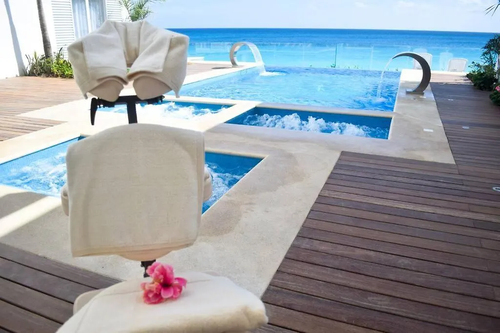 Apartment Ocean Front, Beautifull Beach, Studio 3C Cancun Mexico