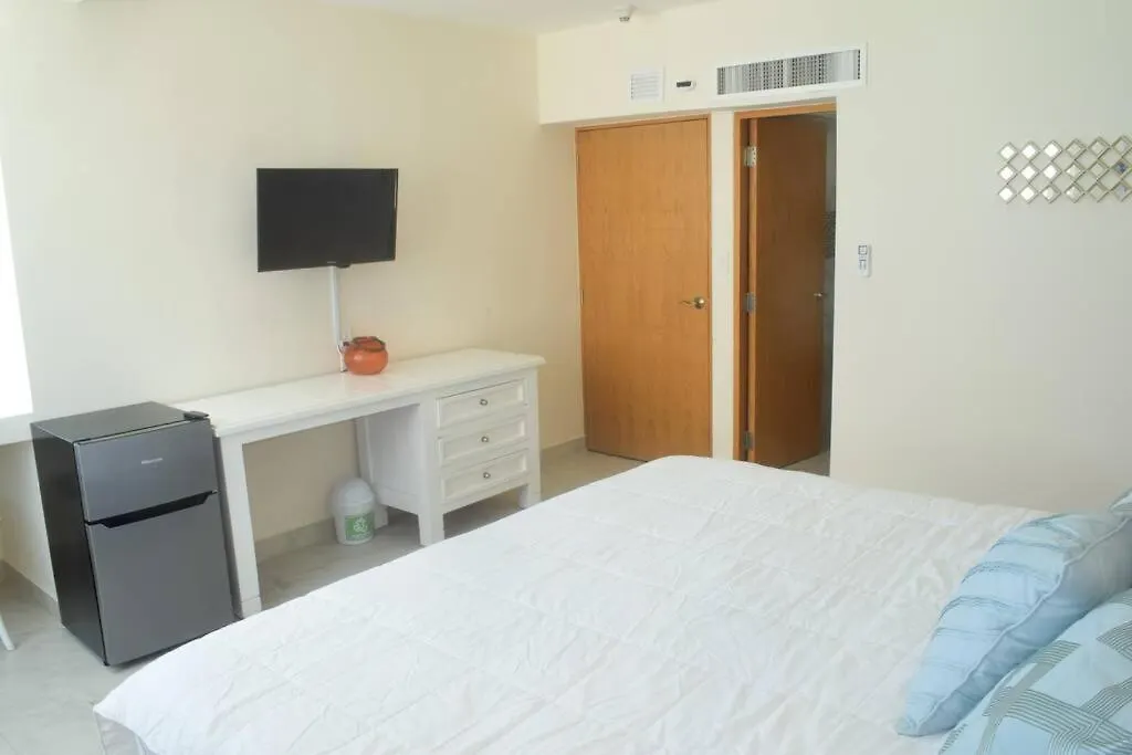 Ocean Front, Beautifull Beach, Studio 3C Cancun