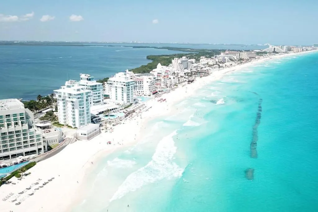 Ocean Front, Beautifull Beach, Studio 3C Cancun Apartment